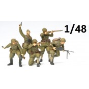 1/48 scale figures (15)