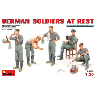 GERMAN SOLDIERS AT REST WWII - 1/35 SCALE - MINIART 35062